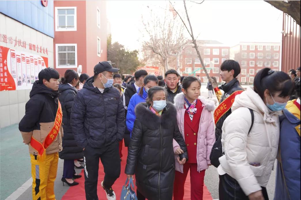 山东万通2021学年期末教育教学成果展圆满成功!