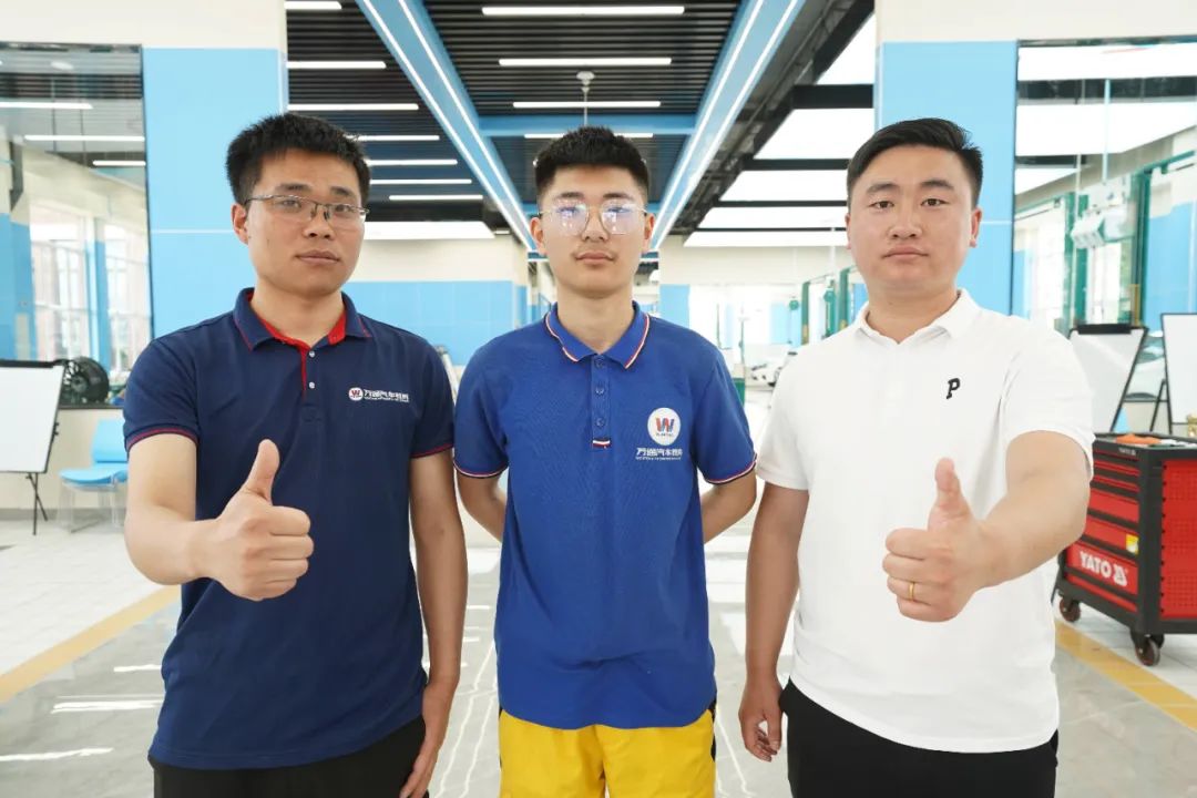 恭喜我校郭洪江荣获第十三届“万通杯”全国职业技能大赛一等奖