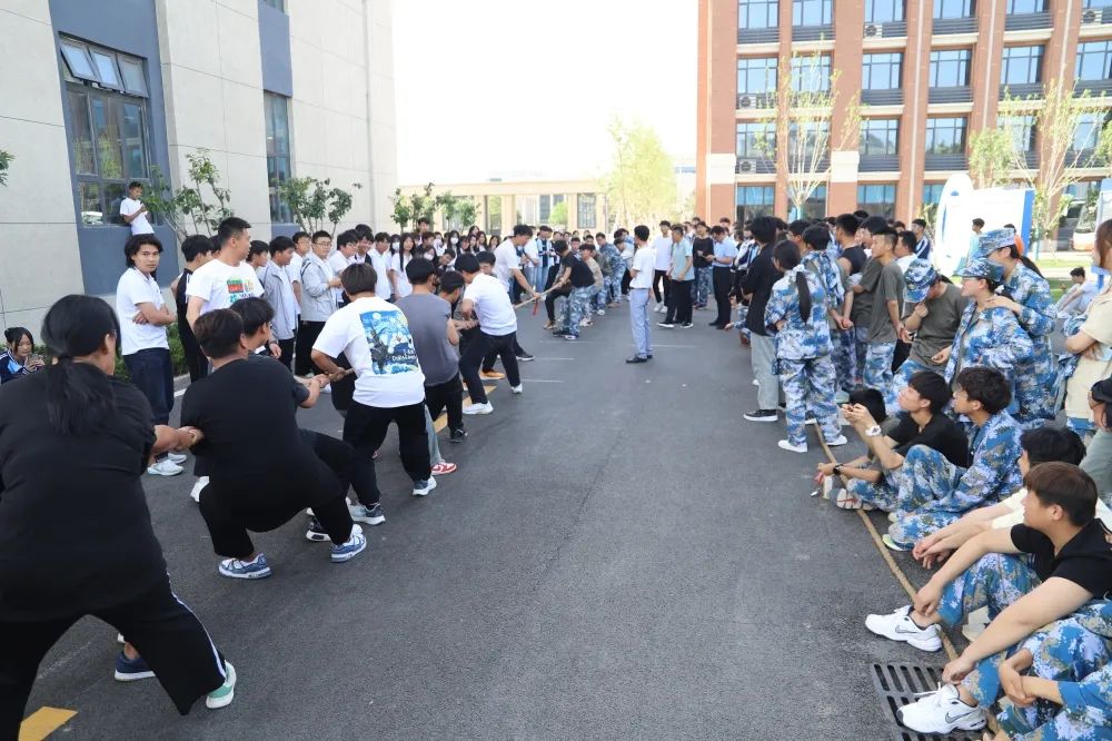 燃一“夏”！山东万通举办六一趣味运动会