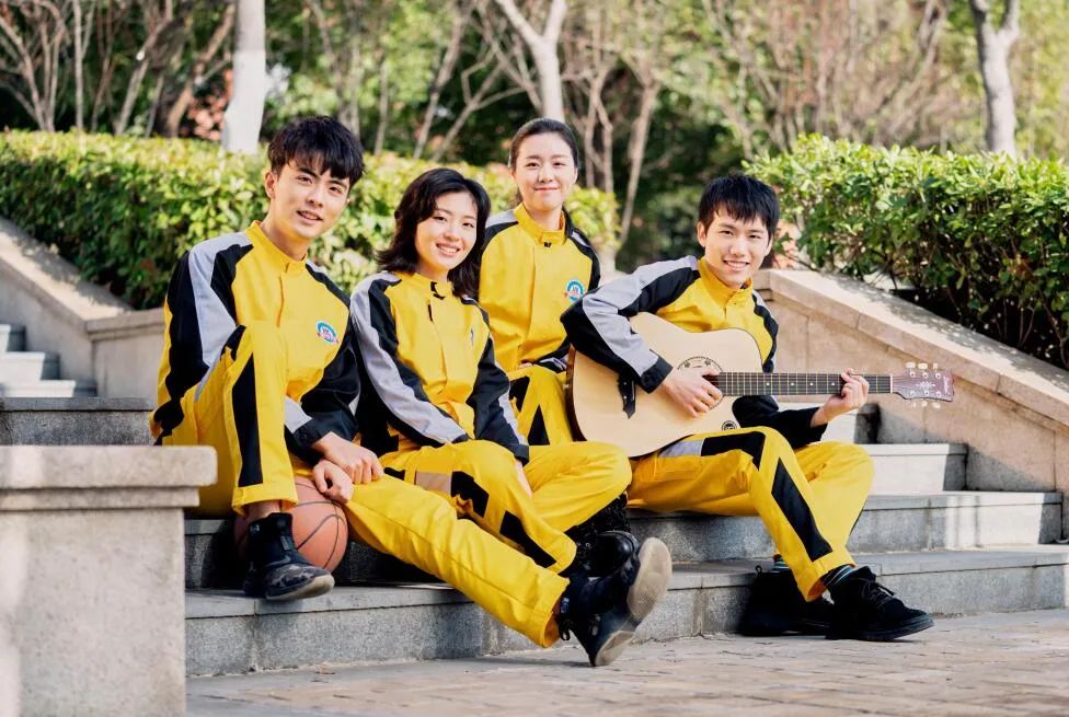 @2024万通新同学,2月15日统一集中报到,请新生准时到校办理入学手续!