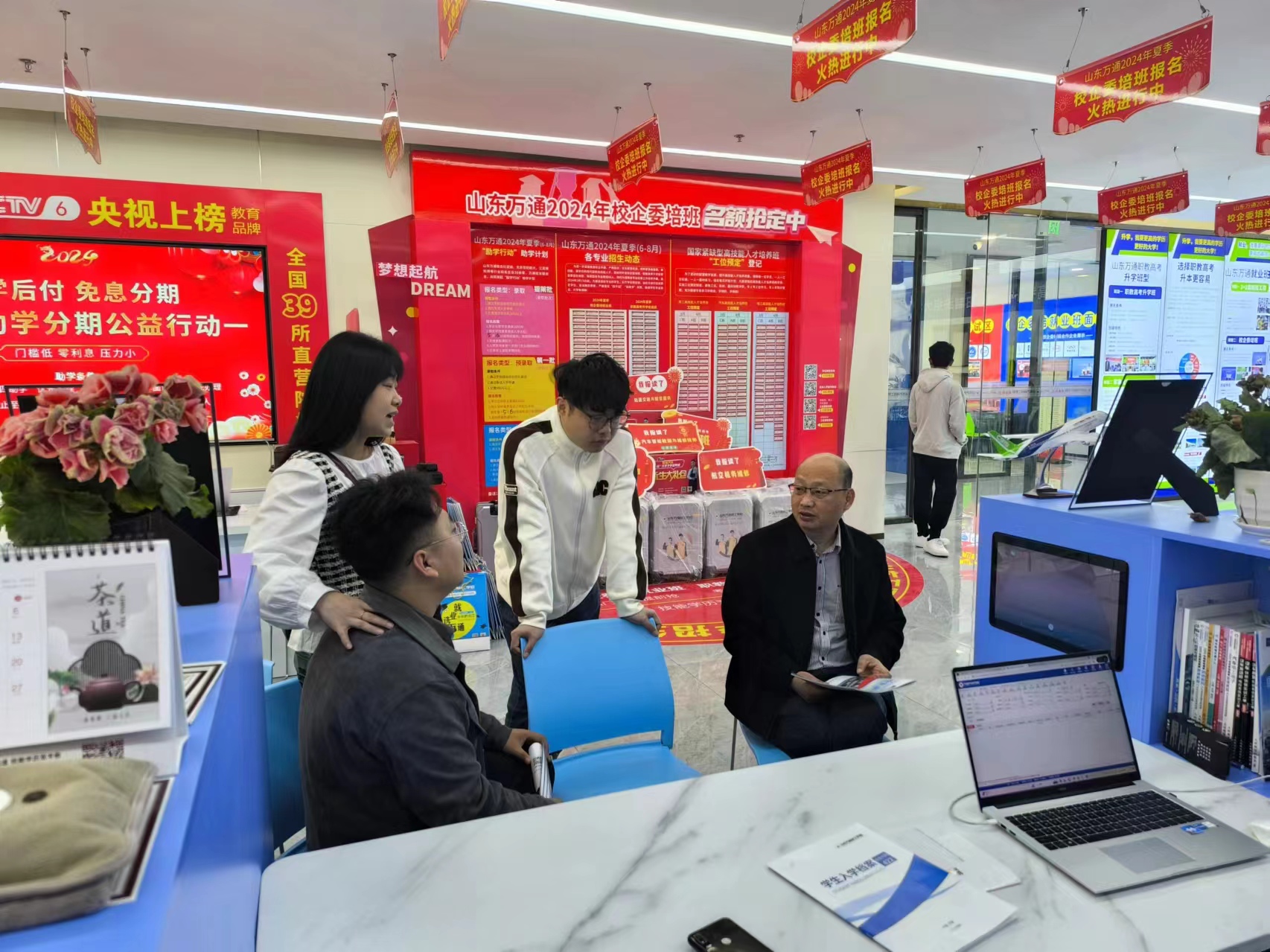 中考在即,成绩不理想的初中生,该如何主动出击择校?