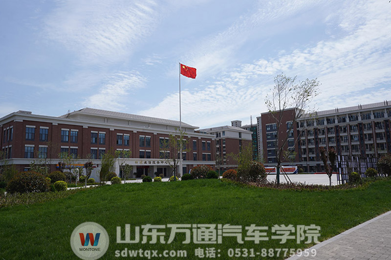 抢位热潮!山东万通春季班报名现场火爆,速来抢占名额!