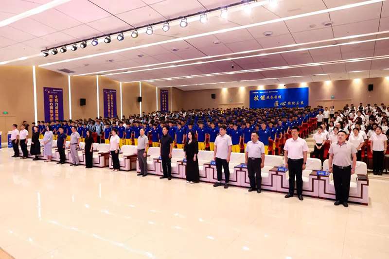 匠心智造·专业领航 山东万通 2025 专业升级战略发布会暨产教融合校企合作签约盛典圆满收官!