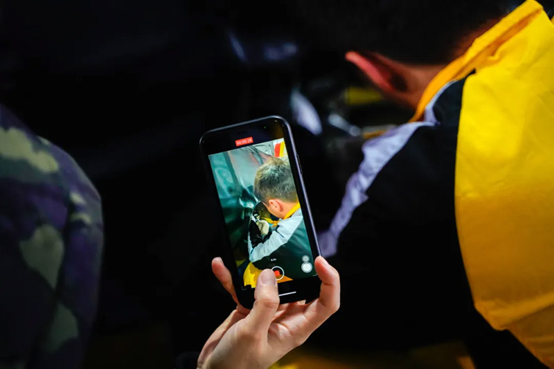 山东万通技工学校荣膺“泉城新播力” 人才培育基地,赋能电商直播人才培育新征程