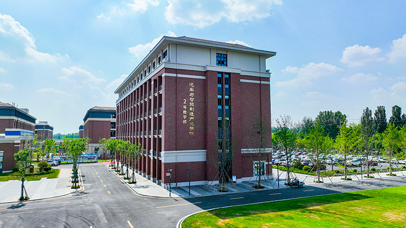 转学党必看:这所好学校别放过!