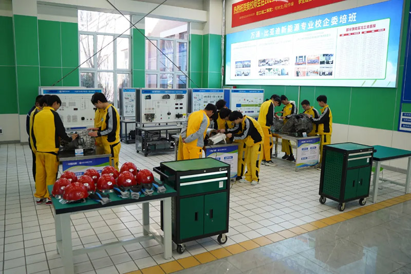 转学党必看:这所好学校别放过!