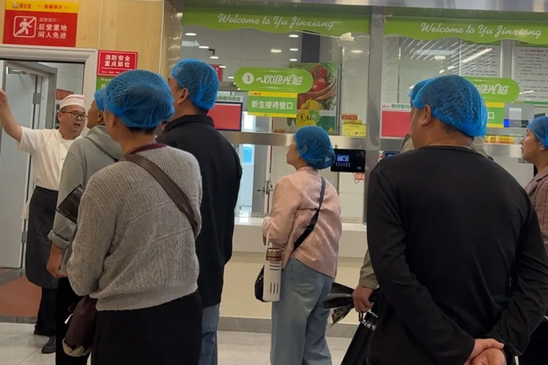 共赴成长之约!山东万通 2025 第六期家长见证会圆满落幕