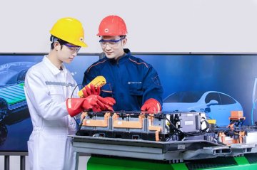 当孩子出现厌学情绪时，家长们应该这样做